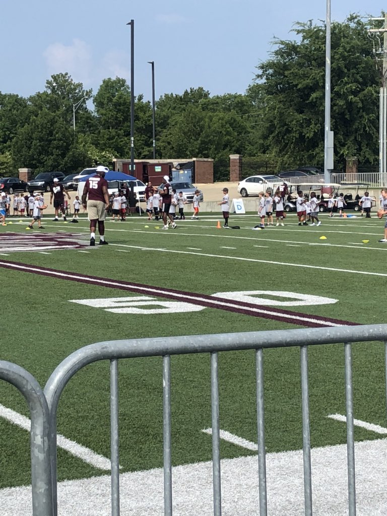 katypacelli's tweet photo. Loving @dak Camp! @ProCamps #Experience https://t.co/jH1T534iXi