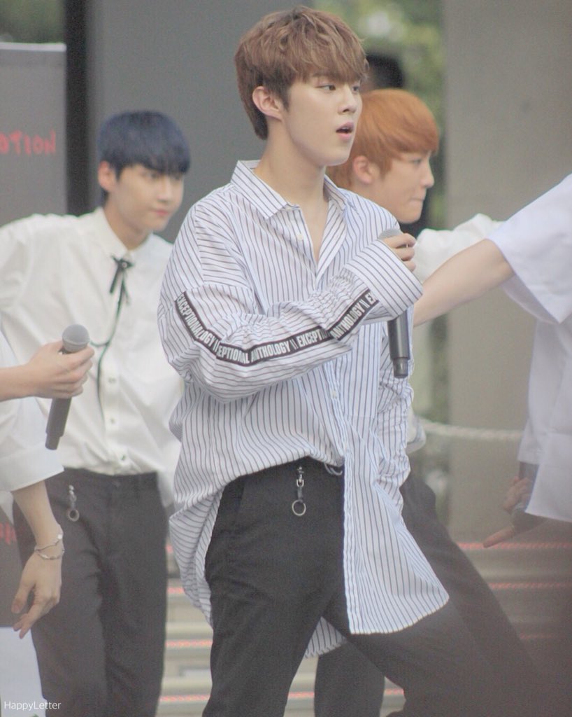 _HappyLetter_'s tweet photo. 180714 다이버시티

예쁘다...
#UP10TION #업텐션 #ウシン #우신 
#CHASER @UP10TION https://t.co/V8OPo5IvZo