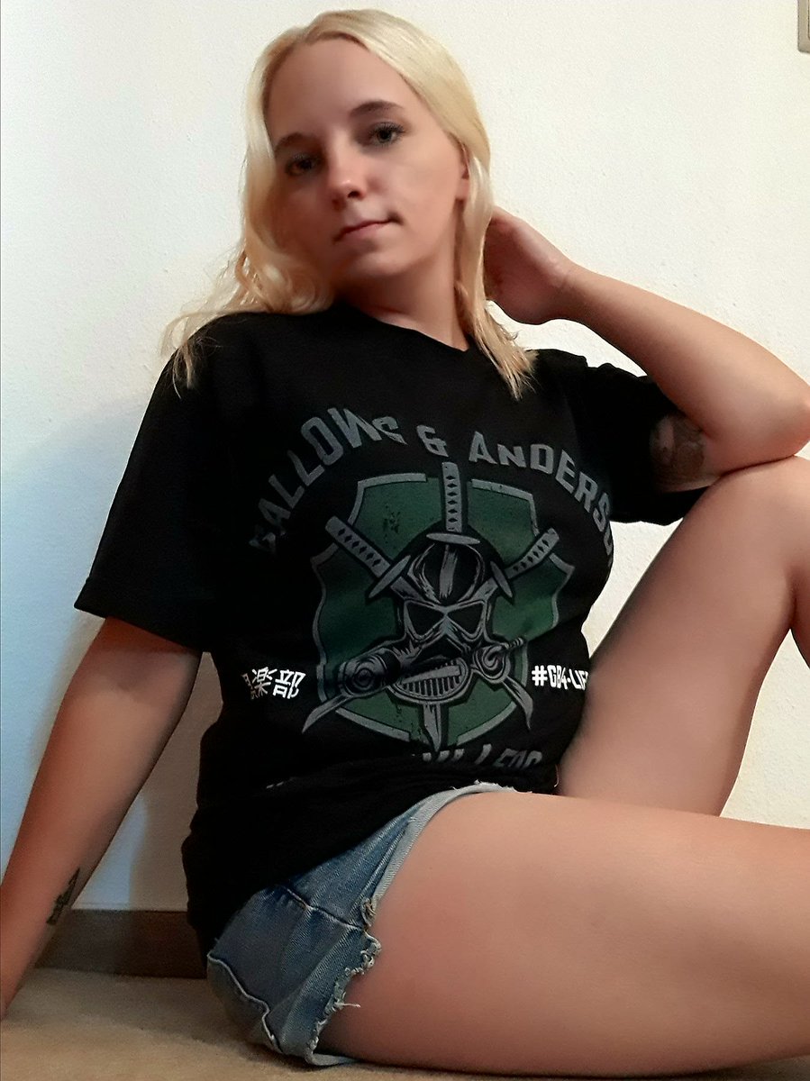 JeniferHoche's tweet photo. I love this Shirt. I support you, Good Brothers. Come support my Brothers. I hope you like it. 😁😎💪🤘
.
  #WWEUniverse #SDLive  #toosweet #magickillers #OGBC #BálorClub #goodSister #goodbrothers #support #selfie #Photography 
.
@KarlAndersonWWE @LukeGallowsWWE @WWEShop https://t.co/SNg4Z8Y82R