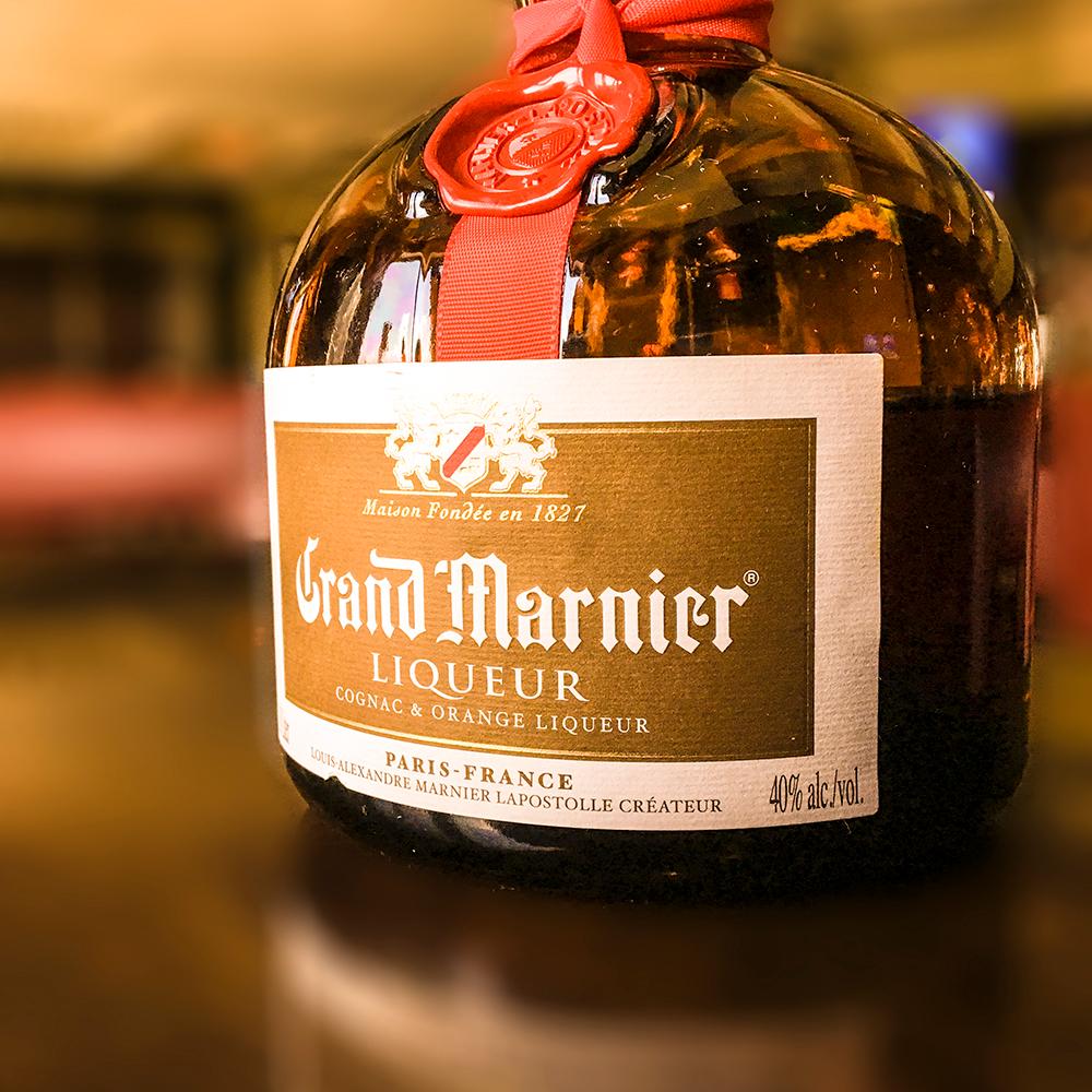 sttunica's tweet photo. #Orange you glad it's Grand Marnier Day? Ask one of our bartenders for #GrandMarnier in a cocktail, or try it over ice. #LiveGrand #Twains #Flights #SamsTownTunica https://t.co/DzA2buhR1C
