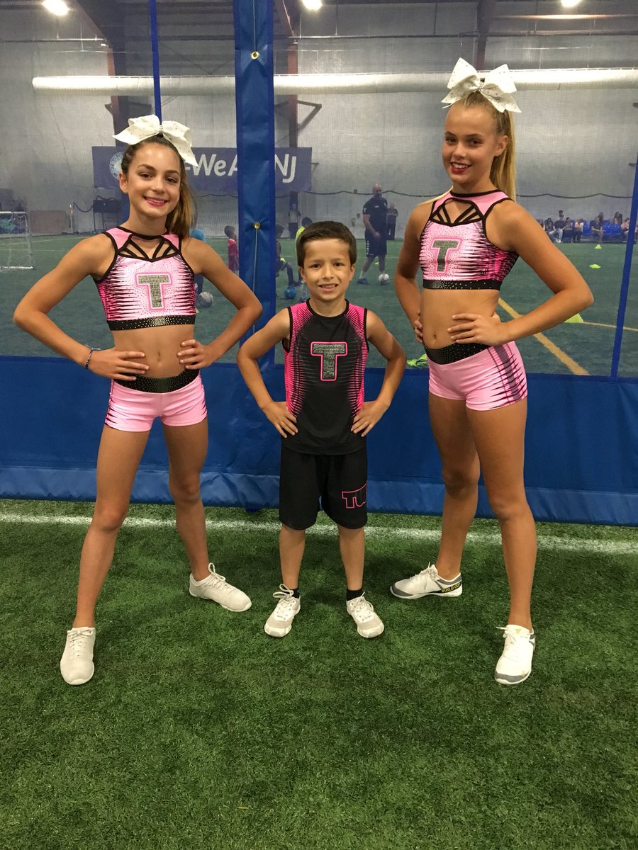 #wccamp18 Day 1 of <a href="/WorldCupallstar/">World Cup All Stars</a> Super Camp!  Thank you <a href="/VASF_Updates/">Varsity All Star Fashion</a> for our beautiful outfit!  #jR5