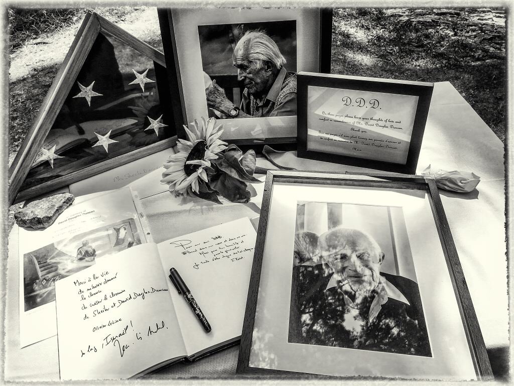 jf_leroy's tweet photo. Yesterday, memorial for David Douglas Duncan in Castellaras, near Grasse. 
Picture (c) Franck Follet https://t.co/sDf9a451nc