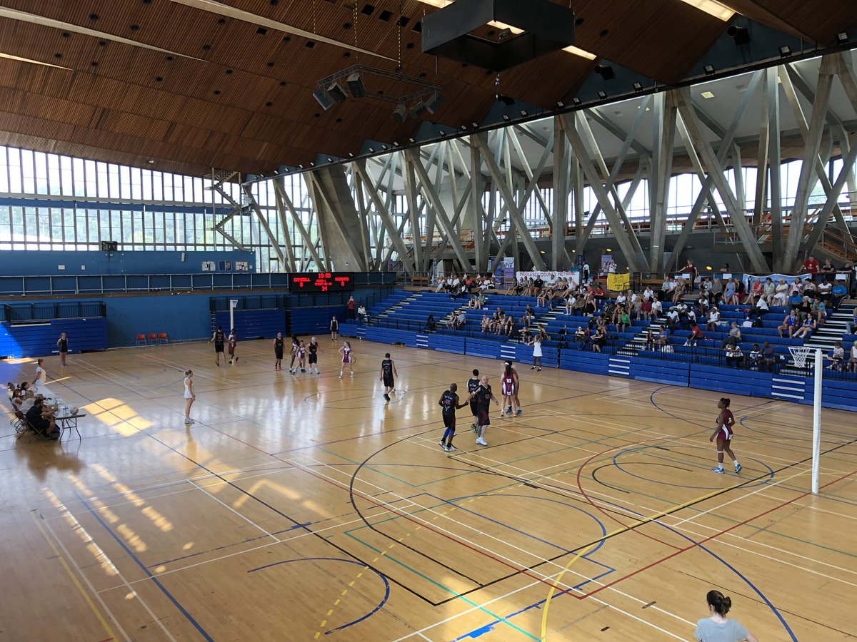 BRD_Events's tweet image. Time for the main event of #lsenetballcelebrates the #battlewiththeboys between @NewCambellNC and @KnightsNetball