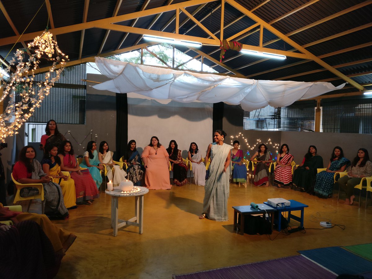 Smartmove2011's tweet photo. Graduation Day FECAT 2017-18! "As you stand on the shoulders of artists & therapists who have made the path by walking... Do not, for a moment distrust or invalidate your excavations... They have come at a great cost" Anitha Santhanam @sarah_brinda #FECAT #Counselling #therapy https://t.co/Sdeb5zCKDb