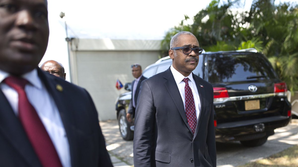 #BREAKING Haiti's prime minister resigns amid unrest over fuel prices bit.ly/2zFORj5 https://t.co/KAUXeKl311