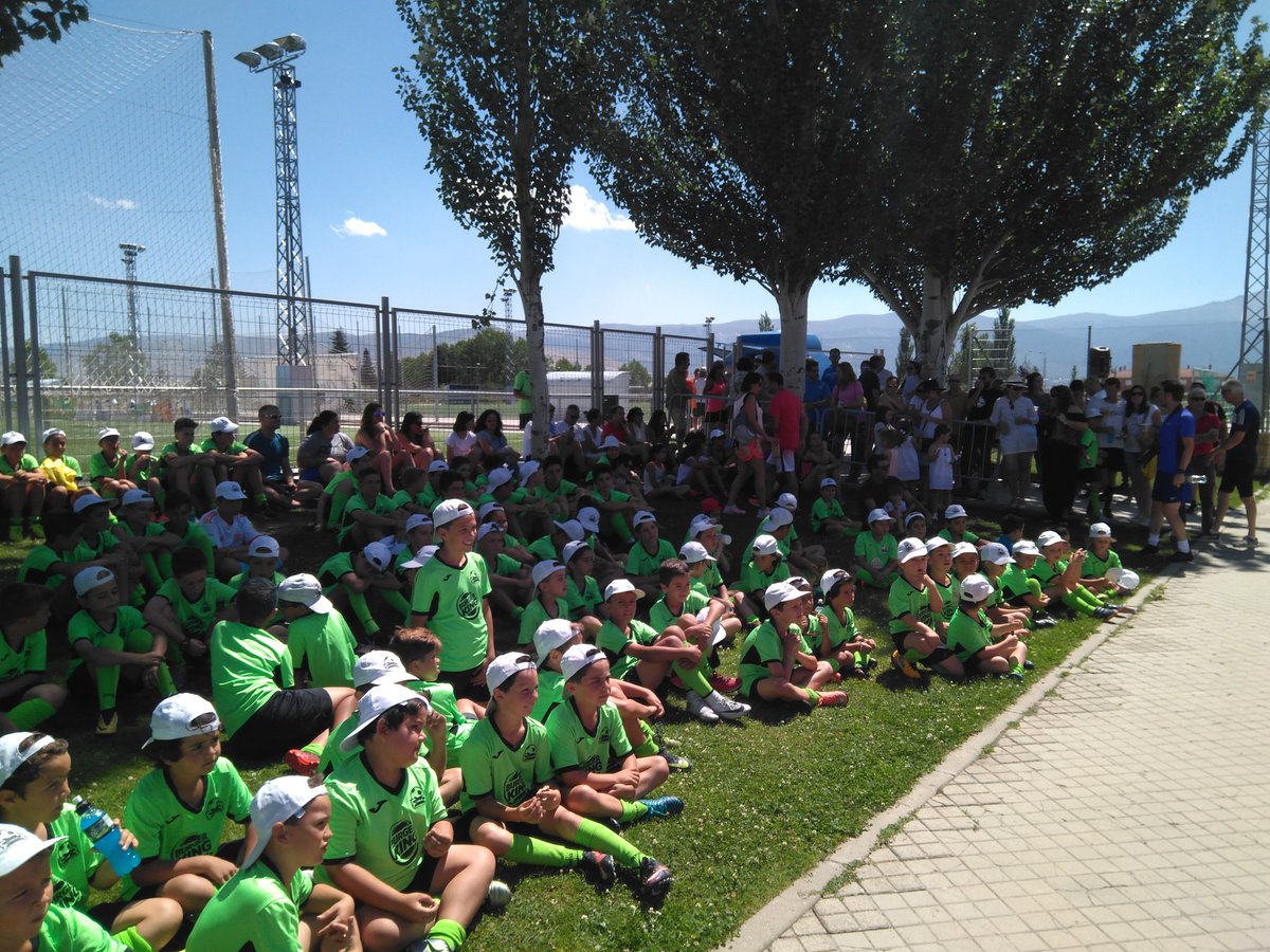 campusRobertoRicardo (@cdfutse) on Twitter photo 