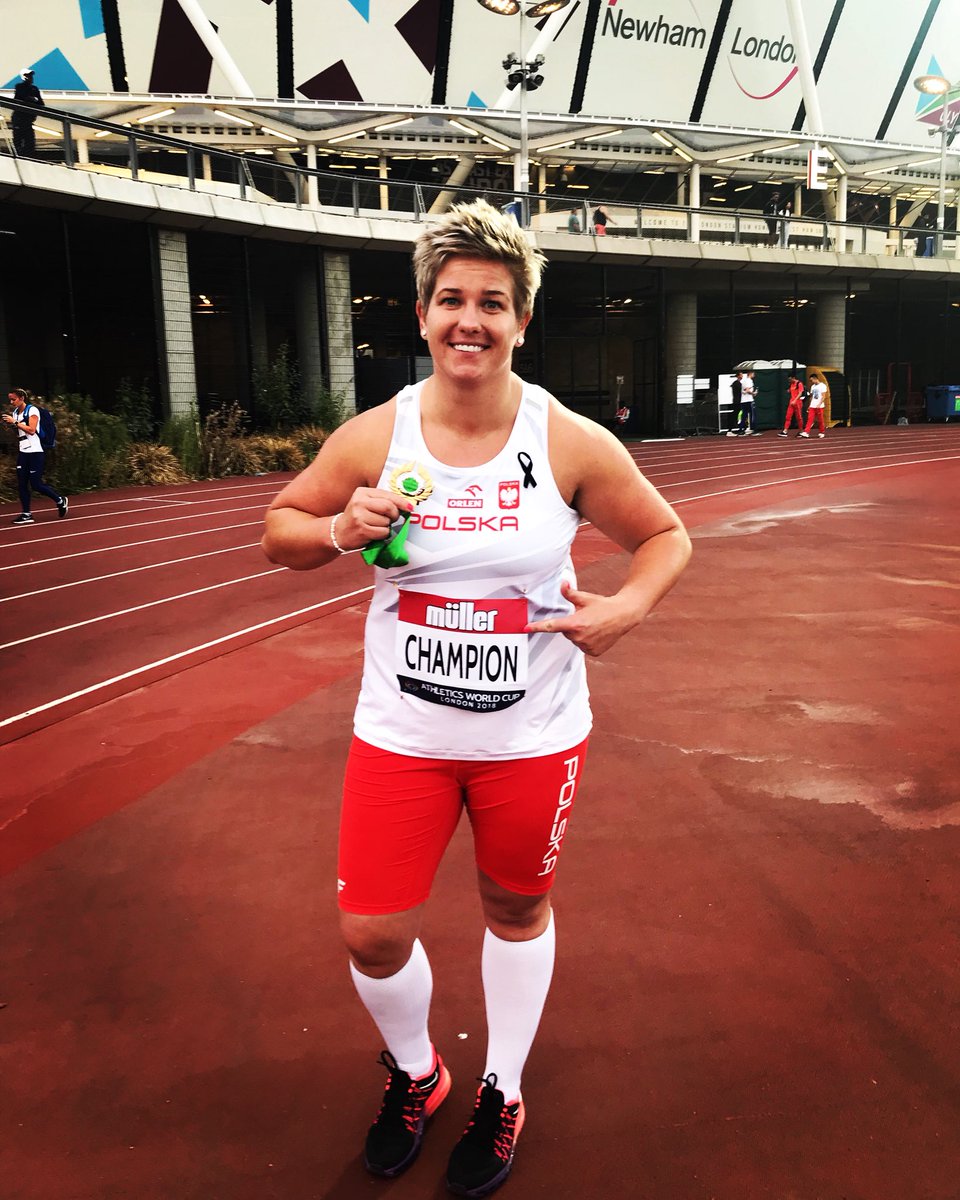 AnitaWlodarczyk's tweet photo. Zwycięstwo dla Polski 🇵🇱🥇z najlepszym wynikiem na świecie 78,74m 💪😊 Stadion olimpijski w Londynie jest dla mnie szczęśliwy 👌 Kochani dziękuję  za wsparcie 😘😘@PKN_ORLEN @MSiT_GOV_PL @AthWorldCup https://t.co/x0CqzN5FMh