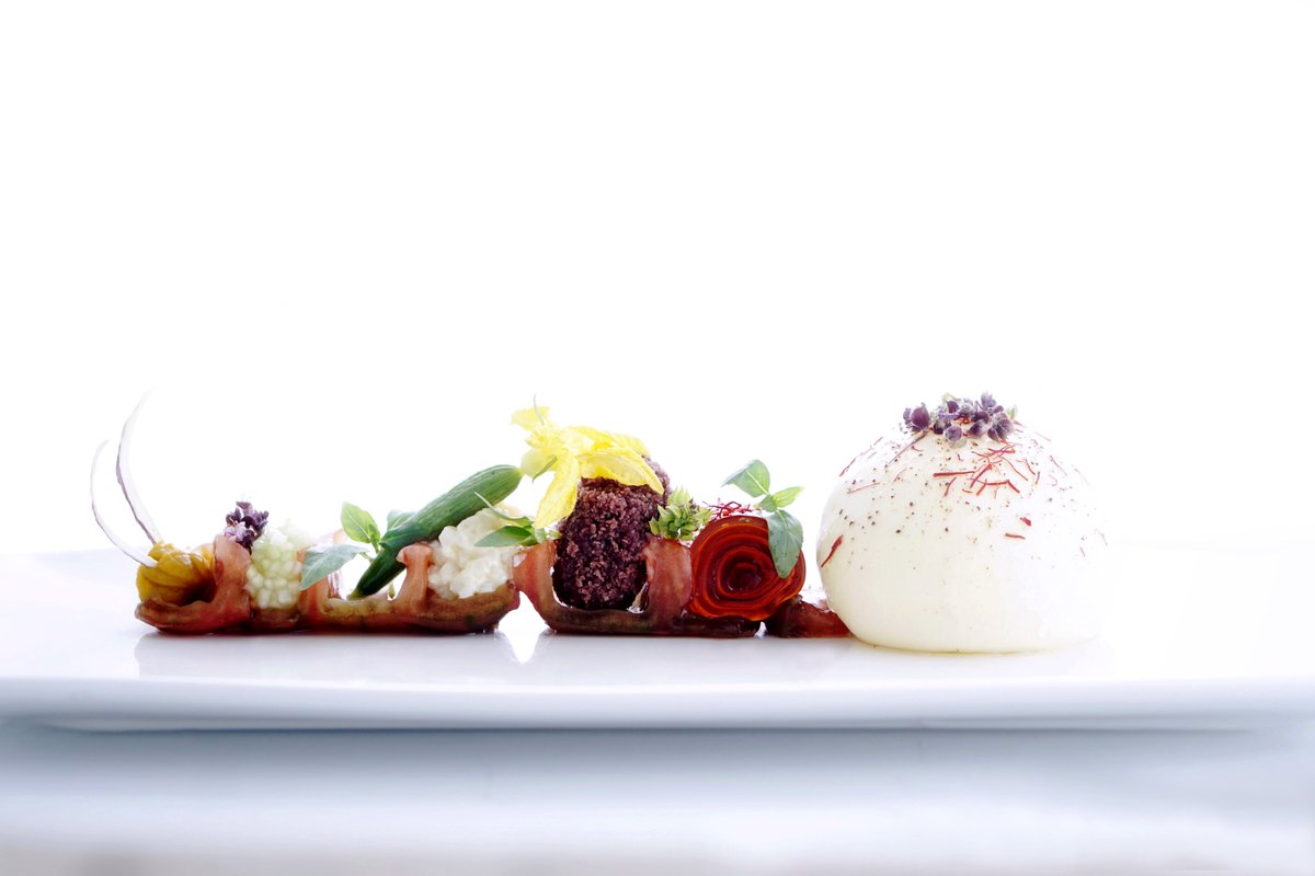 Next Restaurant tweet media