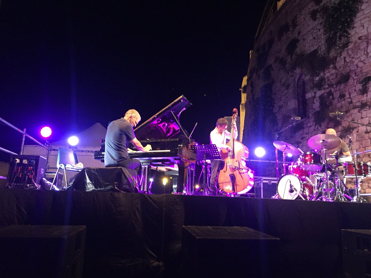 Igersvalleditria ospite d’onore di #PianOstuni. Oggi e domani racconteremo l’evento live ad #Ostuni, nel cuore della #valleditria.