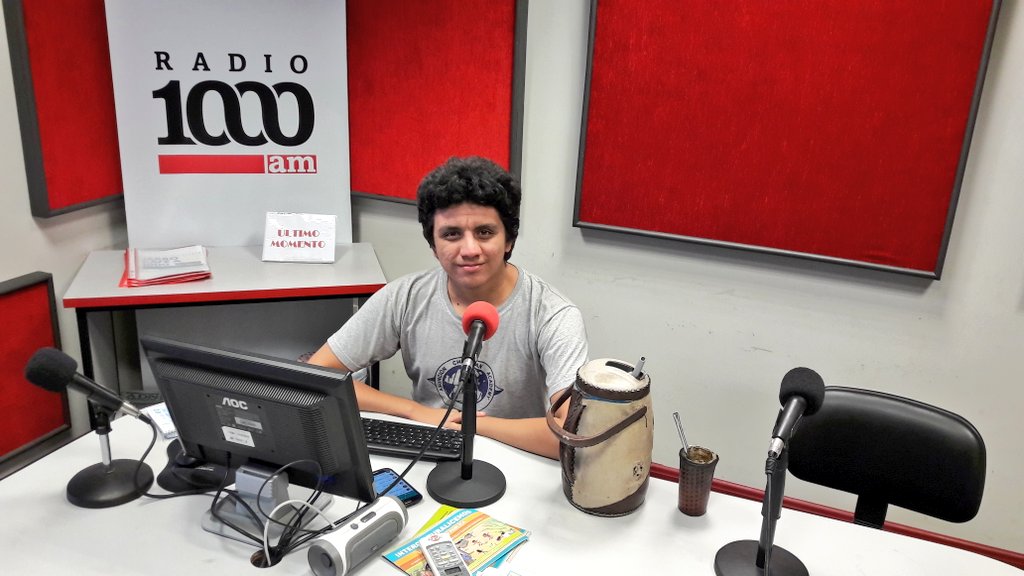 1000_am's tweet photo. 🎙📻En el aire #ChakePora por la #1000am https://t.co/cIbEWXQWxu