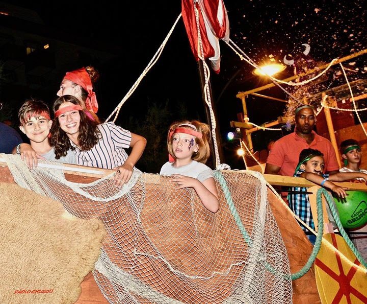 FamilyHotelsbim's tweet photo. 13 luglio 2018 Summer Carnival π
#BellariaIgeaMarina #estate2018 #summer #summercarnival #bimfamily #bimforkids
Ph Paolo Chiusoli e Caterina Cesari https://t.co/h1DsV7ncpq