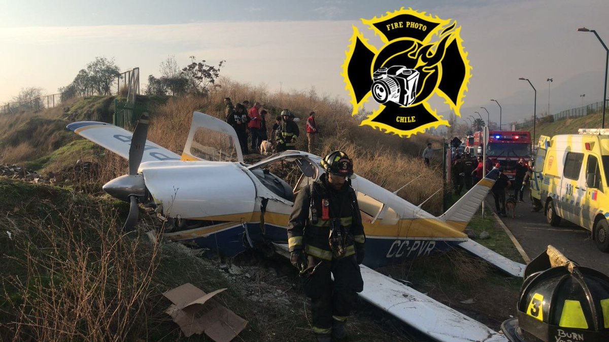 FirePhotoChile's tweet photo. #FirePhotoChile se encuentra en 10-14, Av. José Arrieta y Jorge Alessandri. CB. Ñuñoa. F-1 en el lugar. @BomberosdeChile @TVN @Mega @chilevision @biobio @canal13 @radiocarab @BomberosNunoa https://t.co/P3qWojYCXb