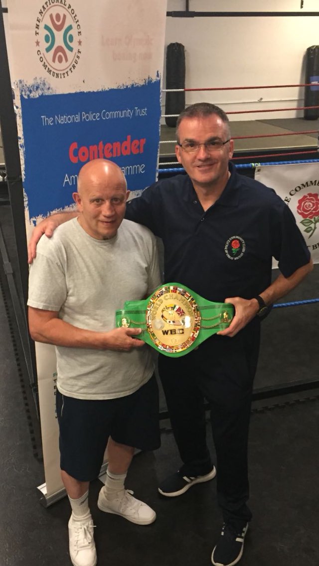 mikehunter1965's tweet photo. @ClintonMcKenzie Well deserved. A great Pro and Amateur. 76 Olympian along with@CharlieMagri in Montreal #britishboxingLegends https://t.co/H28D0vuzao