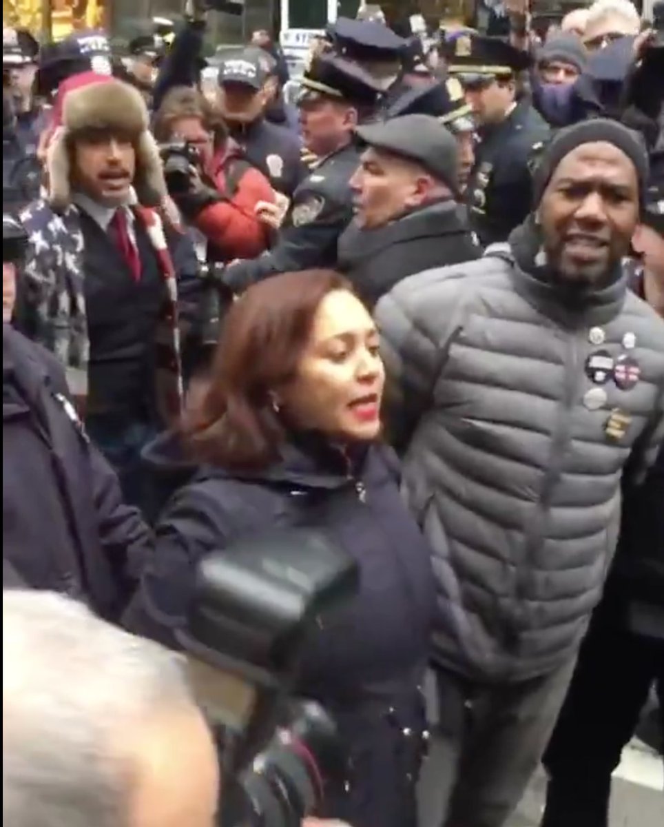 marisolalny's tweet photo. Marisol Alcantara always opposes Trump’s policies. Vote for her Thursday September 13 #together #togetherweprogress #nyc31 #alcantarany31 #distrito31 https://t.co/E16uK3JWyt
