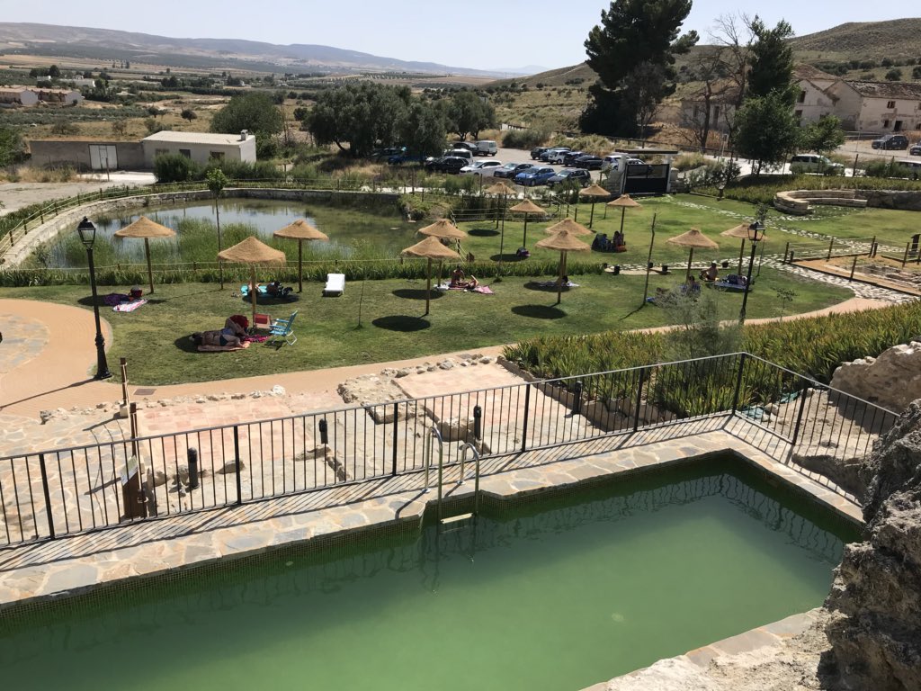 almajefi's tweet photo. Y después de la comida... A los Baños de Malahá 🏊🏼‍♀️ #AUnaHoraGranada #GranadaIrreSixtible #LaMalaha https://t.co/VT1PHfUYyq
