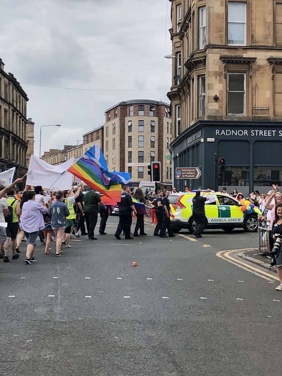 roberts_sas's tweet photo. Well what a pride! Thanks to the staff that marching in uniform today! It was a great day had by all. @Scotambservice @fire_scot @GlasgowSEPolice @prideglasgow @NatAmbLGBTUK @DeanZielinski https://t.co/Ch6REvGKb4