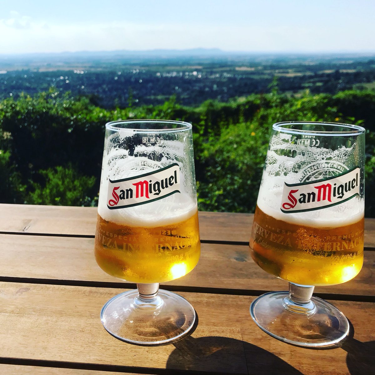 Beers with a view after awesome outdoor waterpolo #sandfordparklido #risingsunpub #doesntgetbetterthanthis