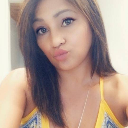 Gosa_94's tweet image. 🙌 YASSS It&apos;s time for a great show GT 🇬🇾QueenDesi:#pamering time.. 
liveme.com/share/index_li…