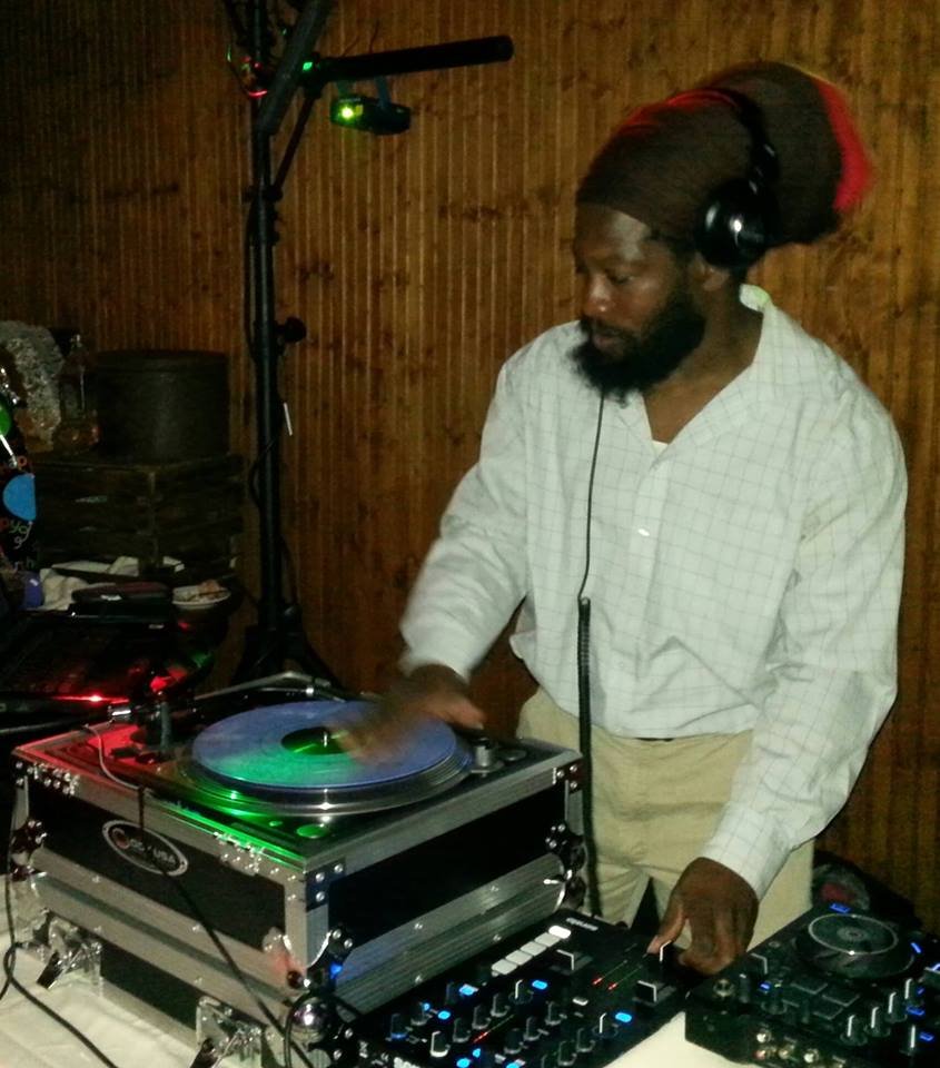 Djrastaspock's tweet photo. #livemusic #Reggae #therockaz #vtheatre #Buffalo 
Next saturday get your tickets on eventbrite today !! https://t.co/34n2uN7DXP
