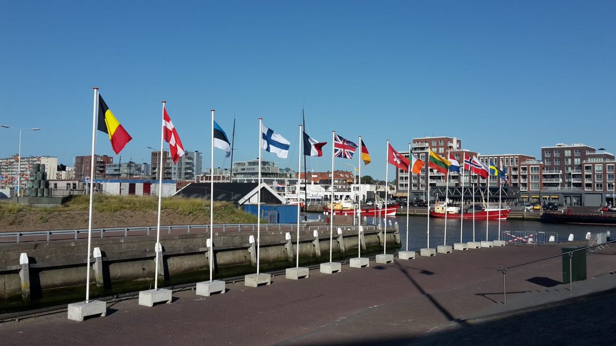 Ragazza8335's tweet photo. Hier ook België op de eerste plaats. Vandaag de practice race in prachtige omstandigheden. Vandaag op tijd in bed voor de offshore race. https://t.co/8IDe9a0nOD