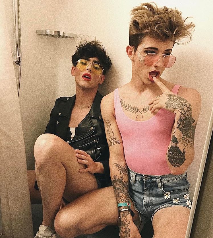 ตอนเห็นผ่านๆ VS ตอนเข้าไปส่อง