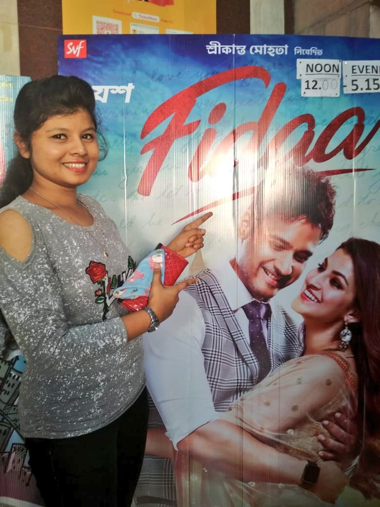 Susmitacutigrl's tweet photo. Some Snaps Of #FidaaFDFS with The great YASHIAN GANG..I think
@Yash_Dasgupta U can feel to see our Face dt after watching #Fidaa We became #Fidaa On U & love ds Romatic Story very Much...Yesssss
1 bar dkhe Mon Voreni amdr So just planning For another date..LOVE U..U R SUPERB❤😘 https://t.co/OUa8tdhMej