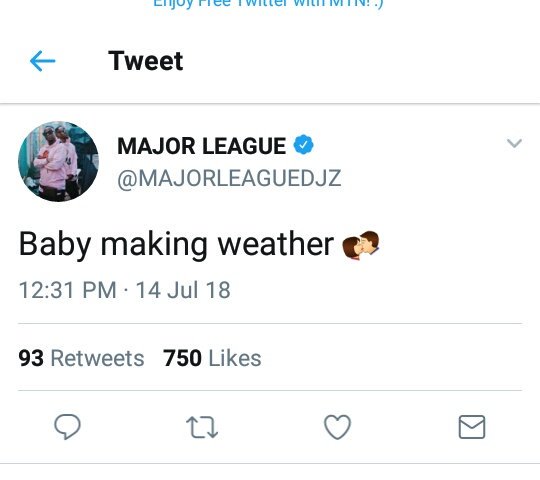 zikiisaZee's tweet photo. 😂😂😂😂😂😂😂😂 https://t.co/ekYZeFsHRz