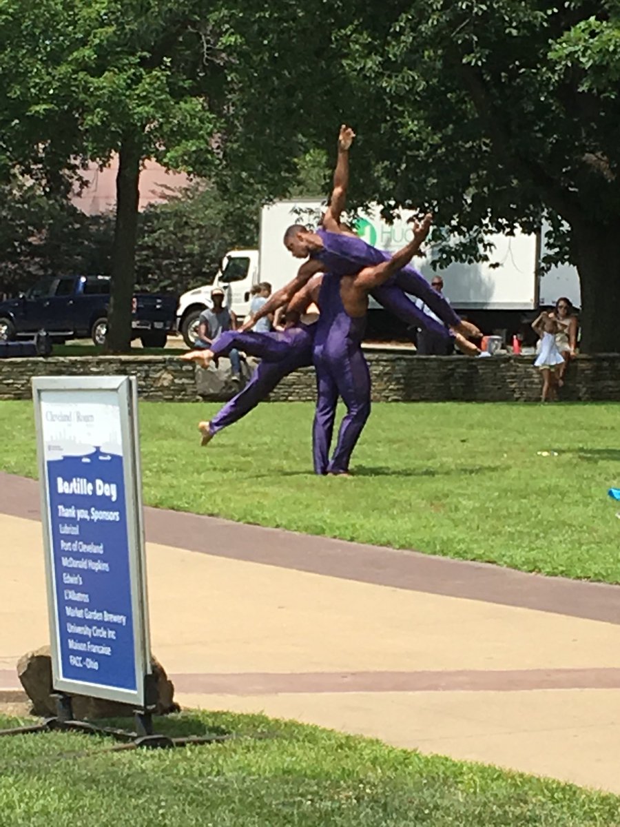 inthecircle's tweet image. Happy #BastilleDay! We’re celebrating on Wade Oval till 6pm with our Sister City guests from Rouen. Join us!