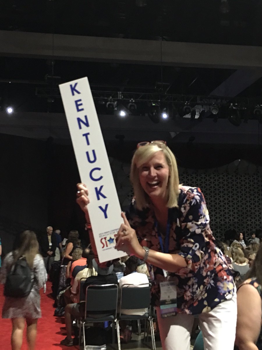 LindaTyree84's tweet photo. LOVING the energy from these School Counselors!!  #ASCA18 https://t.co/0PCwDbx35g
