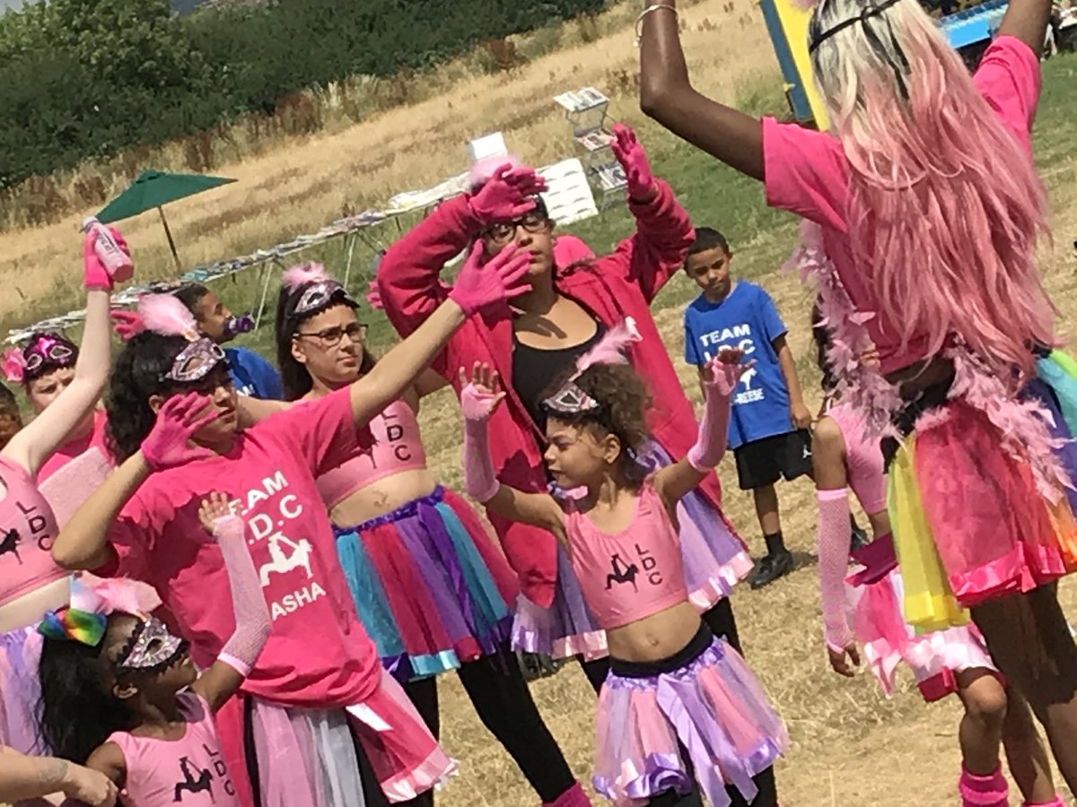 Hodge Hill Carnival (@hhcarnival) on Twitter photo Great performances from LDC dance group. Great performances from LDC dance group.