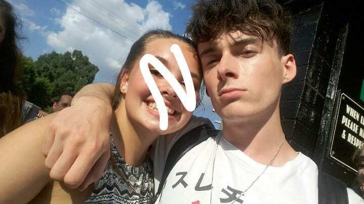 SophieFoster13's tweet photo. @TheHaraBand thank you so much for an amazing day. I absolutly loved meeting you all with chloe. I love you all so much (im a big fan) ❤🌍 https://t.co/G0VJw7Vite