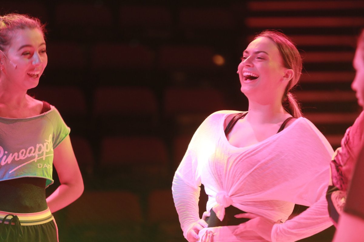 YSBDworkshops's tweet photo. Smiles all round today as our students absolutely smashed their performance of FAME JR. We couldnβt be prouder of everyone involved. Go team YSBD #fame #WestEndMasterclass #smile #performance #theatre #dance #sing #act #happiness #inspire https://t.co/olWpUXXBr6