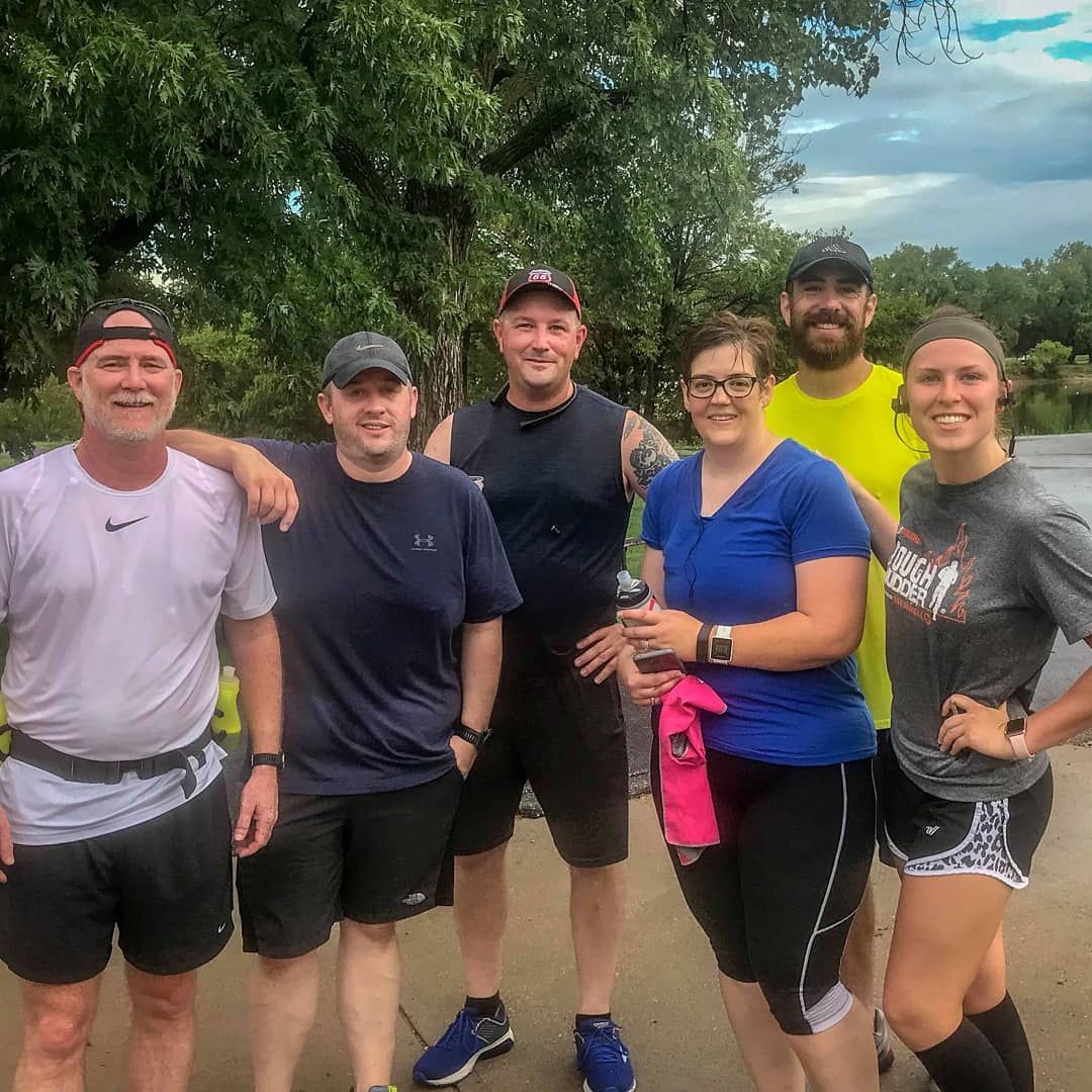 CoachPorter77's tweet photo. These are MY people! #PFMJoes with @FleetFeetWichta #Start2Finish groups, (I see you H1) got miles in under some *cooler*, *slightly* less humid weather. Great day, great camaraderie! #pfm18 #ffict @runpfm https://t.co/VlFa4LgziN