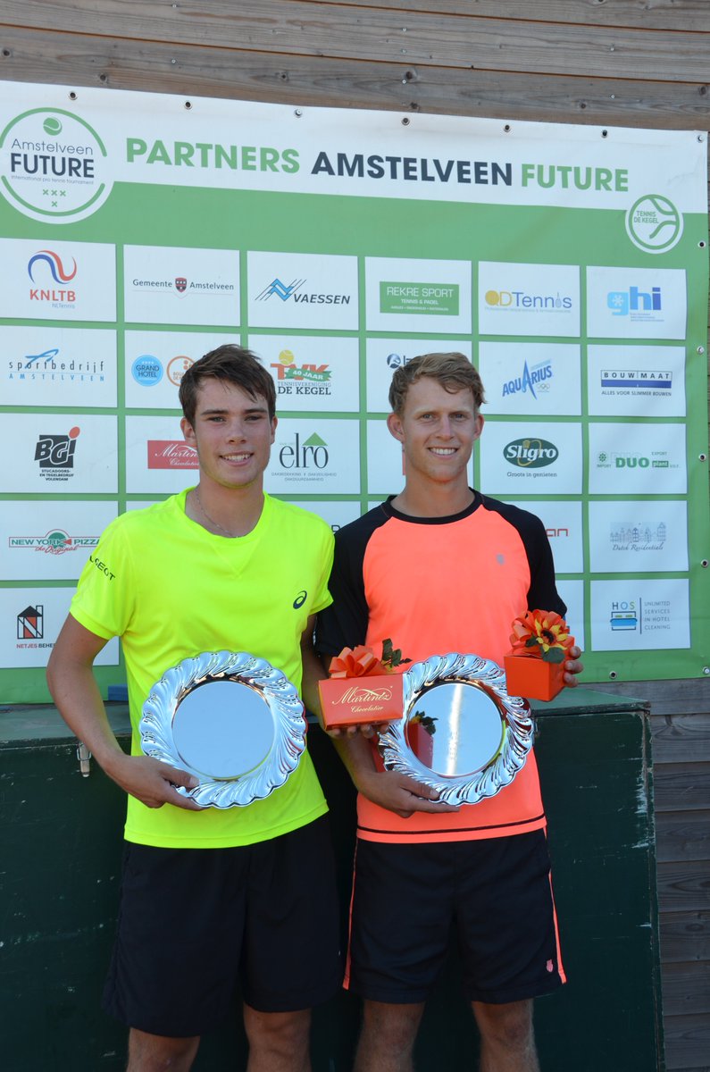 AveenFuture's tweet photo. De winnaars van het dubbelspeltoernooi 🏆🏆🏆🏆:

Vedder 🇳🇱/Szupper 🇦🇹
Nijboer 🇳🇱/De Krom 🇳🇱

Gefeliciteerd! https://t.co/1xzUytdnka