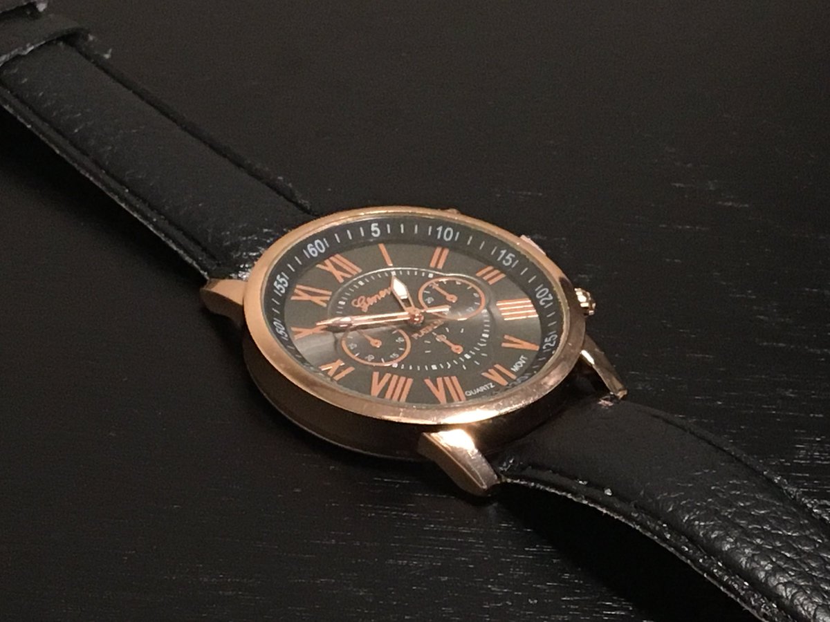 affordible's tweet photo. Free shipping cheap watches for any occasion! https://t.co/sdDfUWEMBL