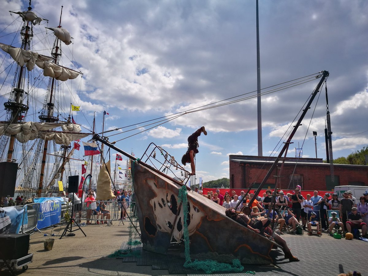 Great to @CitrusArtsUk again <a href="/TallShipsSund/">TallShips Sunderland</a> today! Amazing inventive show with dozens of tall ships as a back drop
