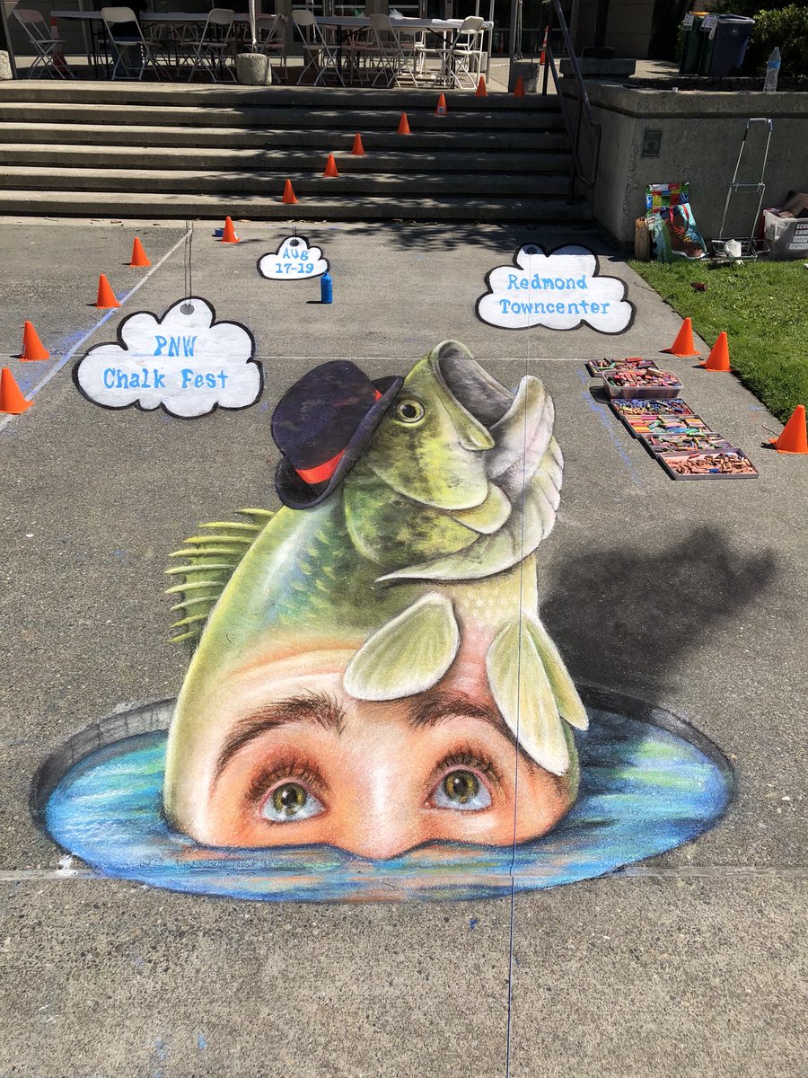 EtnyreSci's tweet image. Found some cool 3D chalk art at Derby Days...exactly the same stuff as what was in the #APSem stimulus packet