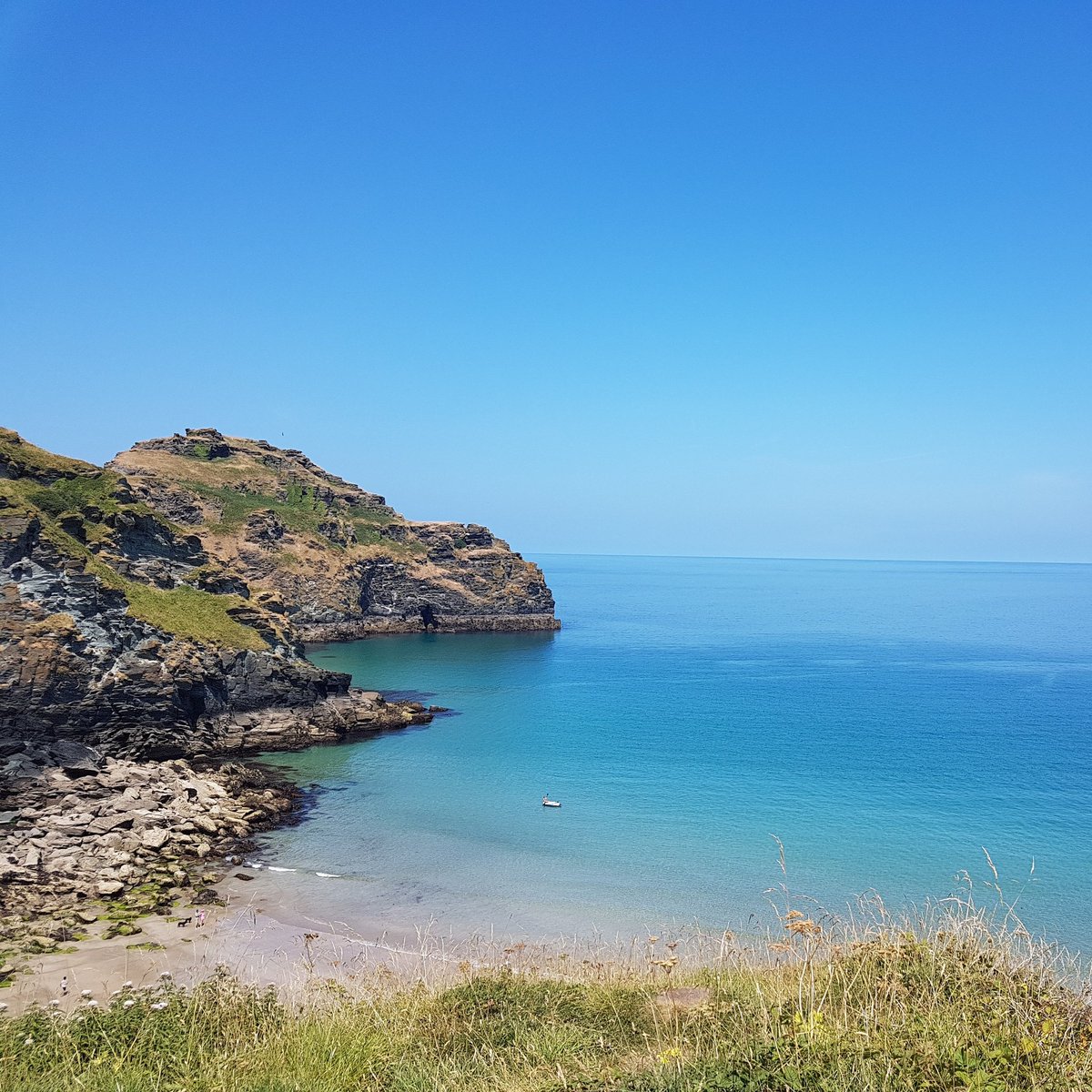One of the many stunning beaches in #Cornwall Today #Bossiney <a href="/swcoastpath/">South West Coast Path Association</a> <a href="/NorthCornwallNT/">NorthCornwall NT</a> <a href="/ILoveCornwallUK/">Visit Cornwall</a> <a href="/iwalkc/">iWalk Cornwall 〓〓</a> <a href="/Intocornwall/">Into Cornwall</a> #SuperSaturday