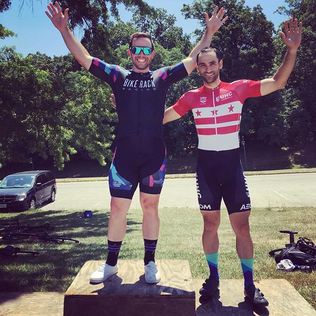 Handenry's tweet photo. Gettin this money at #catonsvillecrit today. V thankful to our generous sponsors for making sure we look fly (@lloydgreenberg), stay injury free (@rosephysicaltherapy), ride dope bikes (@bikerackdc and @giantbicyclesusa), and stay properly caffeinated (@… https://t.co/mdewXaCs39 https://t.co/nyGHSvDxpB