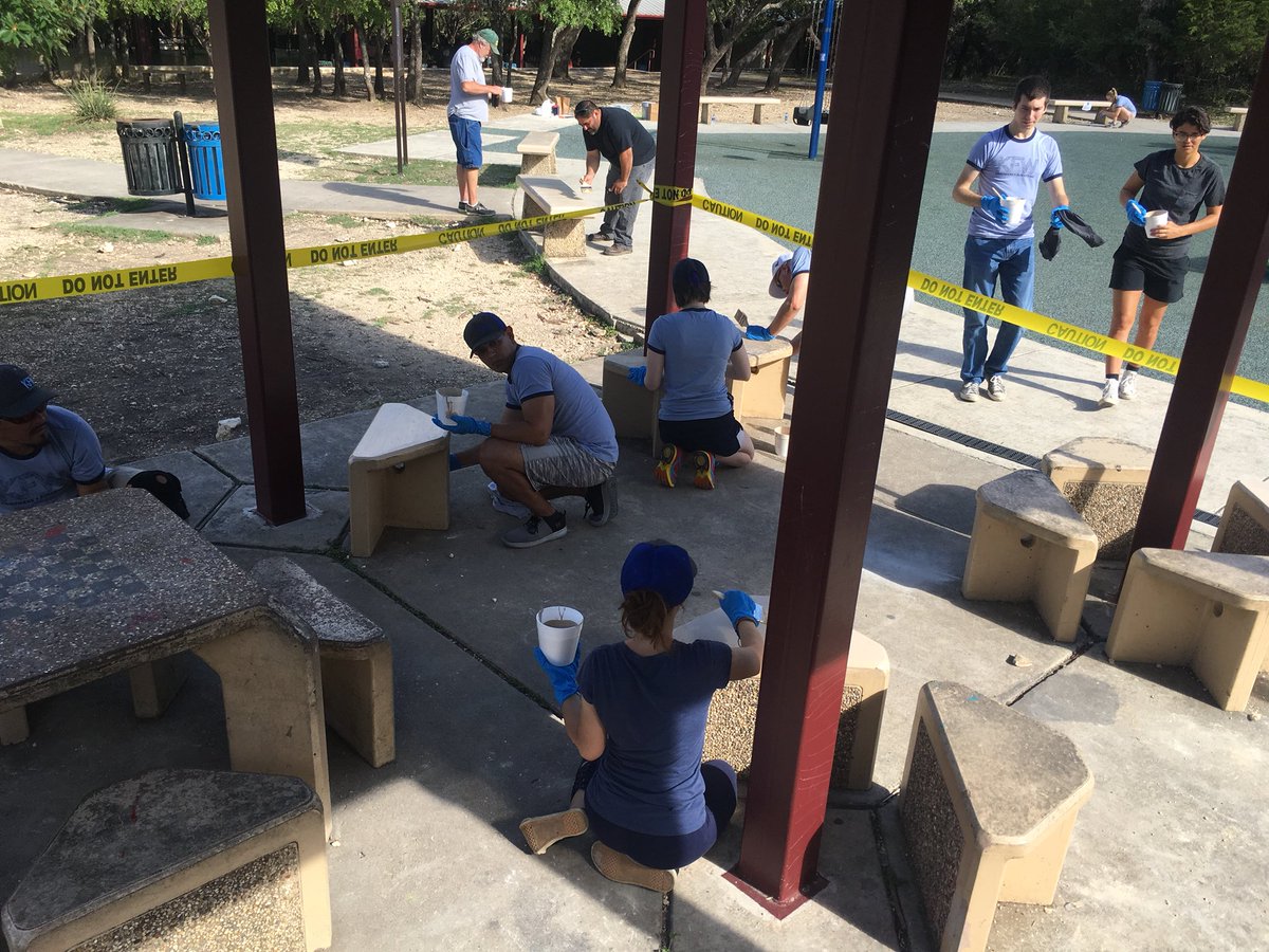KFWEngineers's tweet photo. 💪 #KFWVolunteers painting benches, tables, and a retaining wall at O. P. Schnabel Park this beautiful Saturday morning. We 💙 helping to make SA a beautiful place for families to live. #AdoptAPark #OPSchnabel https://t.co/frvdzWsKh9