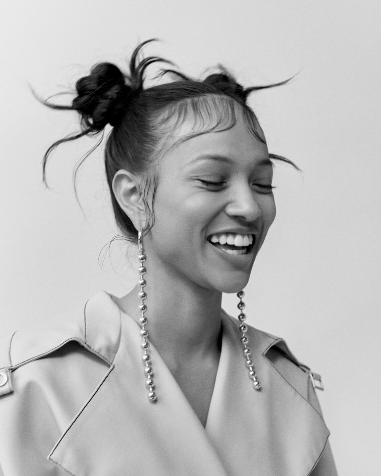 GreenteaPr's tweet photo. Read over @papermagazine on how @karrueche takes Hollywood and talks about breaking barriers down with the industry. https://t.co/NyJIHGqz4n