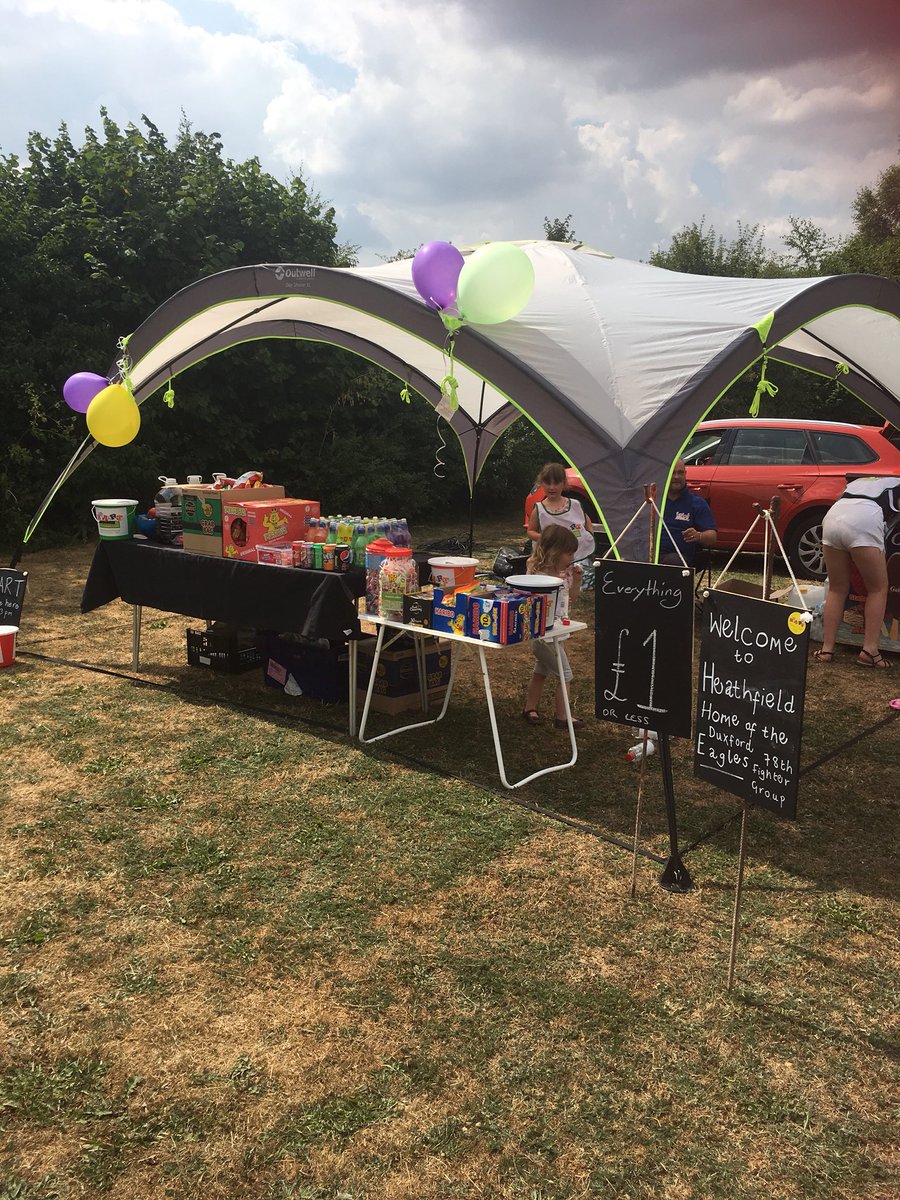 HeartFamilies's tweet photo. Successful day selling refreshments for airshow attendees at Duxford today £300 raised! https://t.co/aiwMBQWBKu