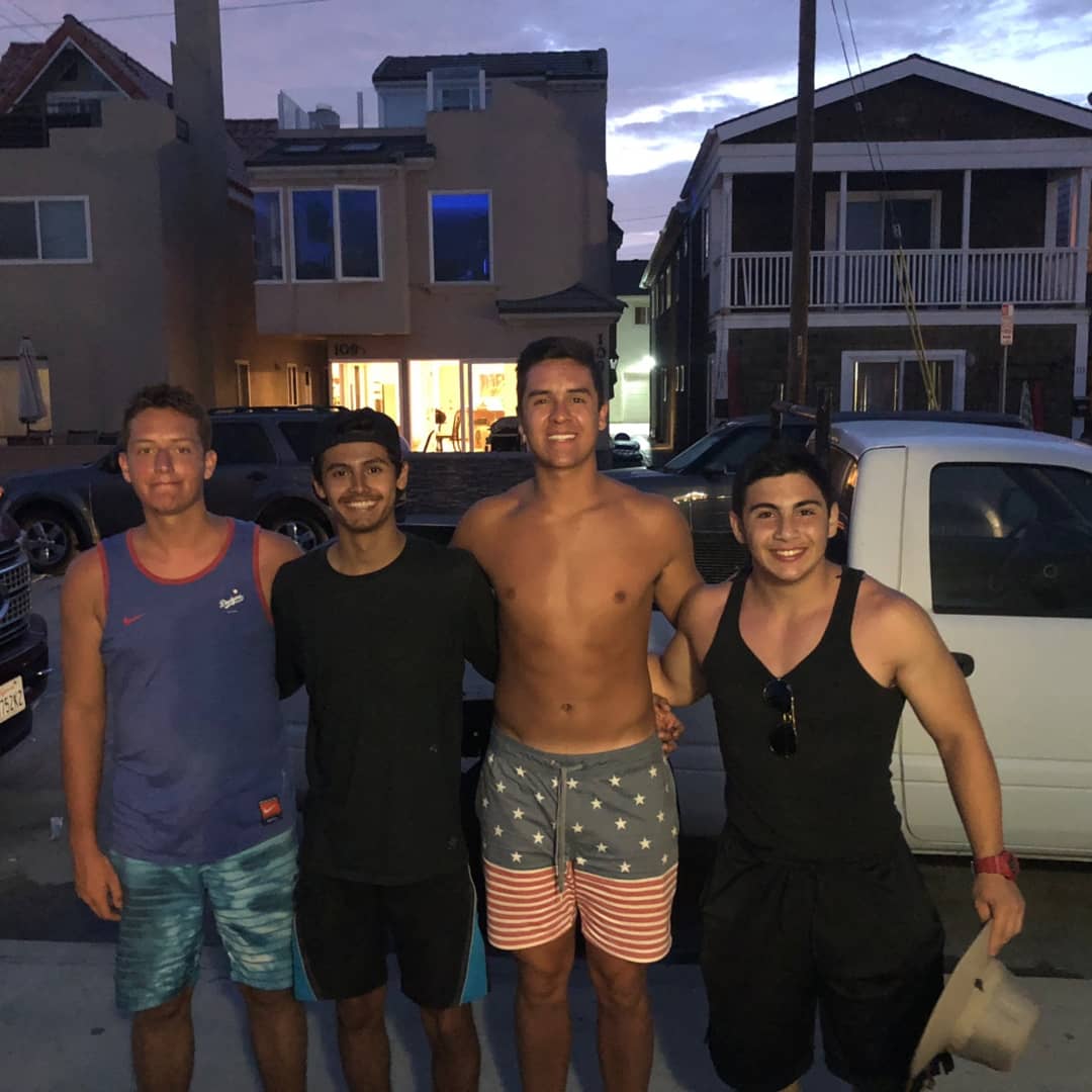 cabral_brett's tweet photo. Summer 2k18 https://t.co/nSNkGEW6KN