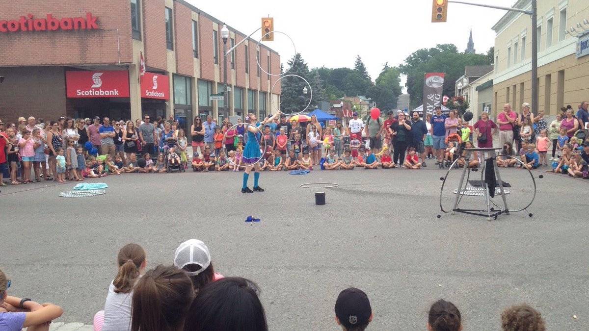 QuadroNews's tweet image. Lots to enjoy today in our region. #Baconfest, #StonetownHeritageFestival, #SpringWorks. Congrats @LucanBaconfest @townofstmarys on your events.