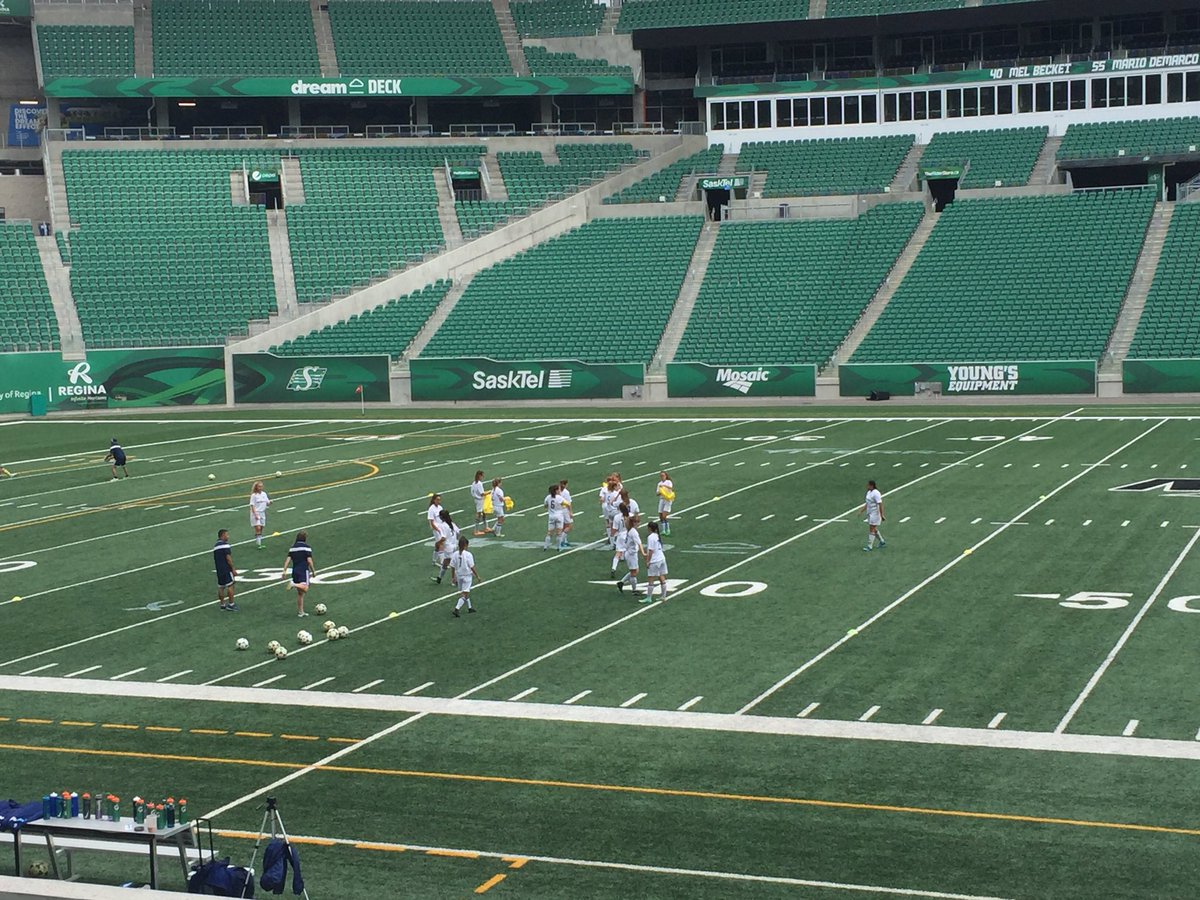 Sue_Ex's tweet photo. Cheering on @FCReginaSoccer U15 girls playing for provincial championships @mosaicstadium! #gofcrgo https://t.co/nDJmqVfq6G
