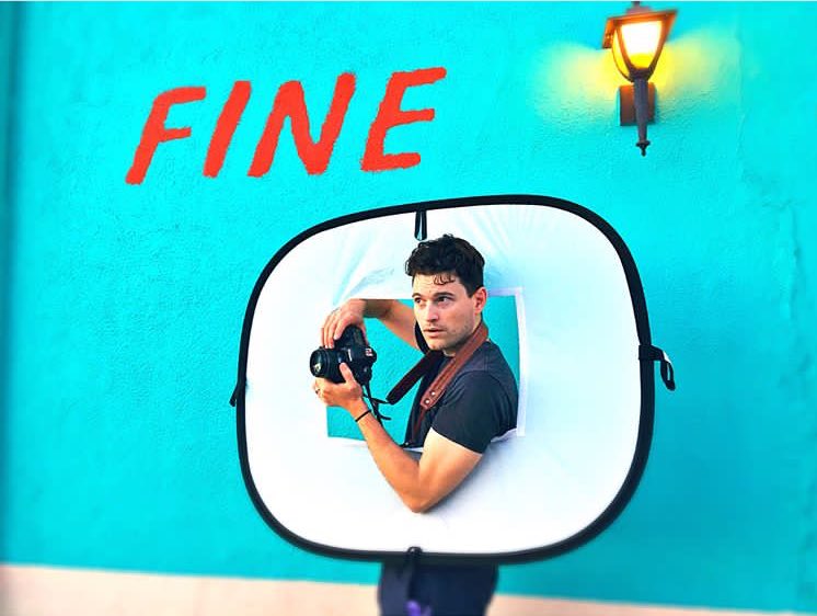 BryanDechart's tweet image. A velociraptor photographer in his natural habitat. @DechartPhotography
📷 by @TheJessDiGi 

instagram.com/p/BlOTqVFjDyq/