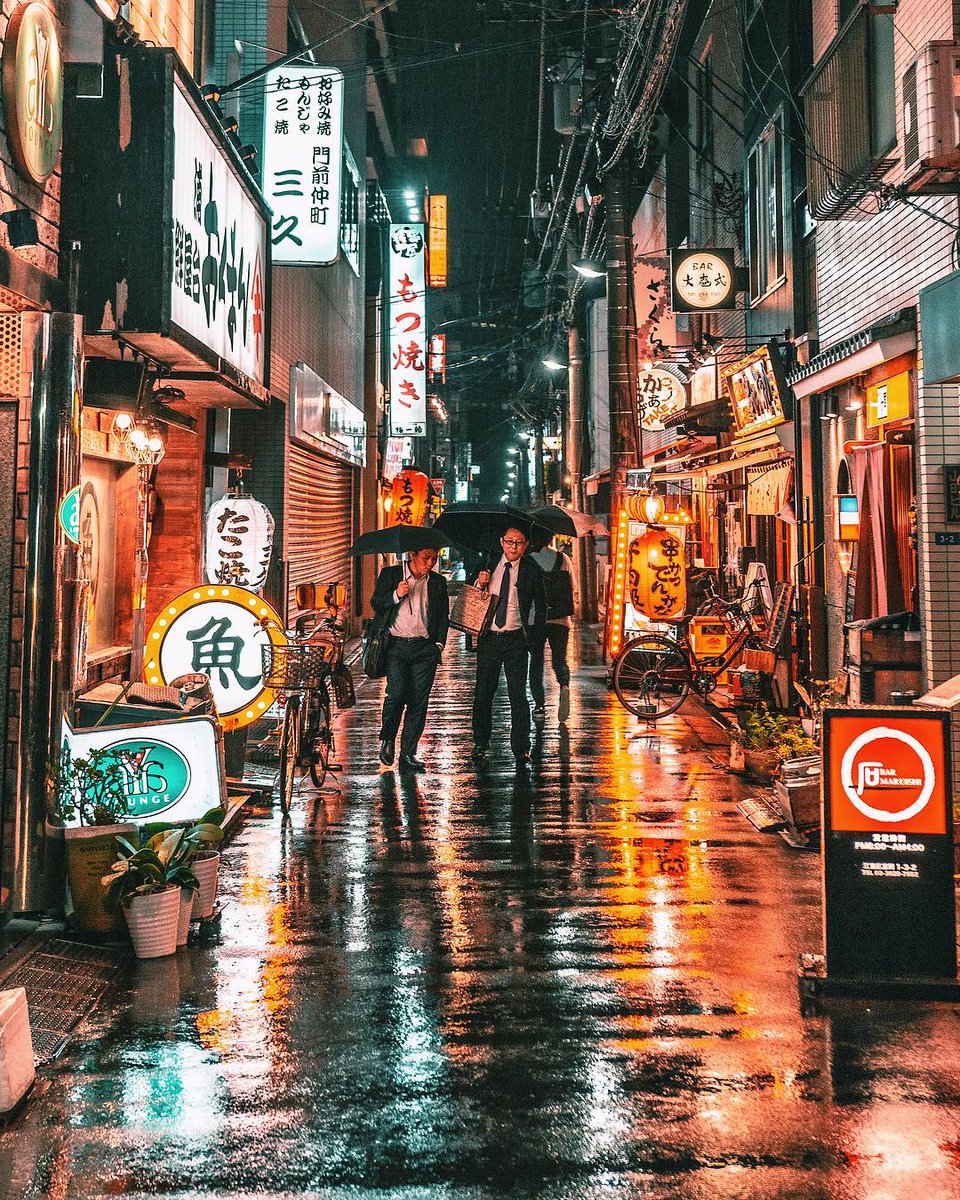 AestheticsJapan's tweet photo. Alleys in Tokyo | by とみー。
(https://t.co/Cz1ckmTZUJ) https://t.co/jrqiQ5FxVz
