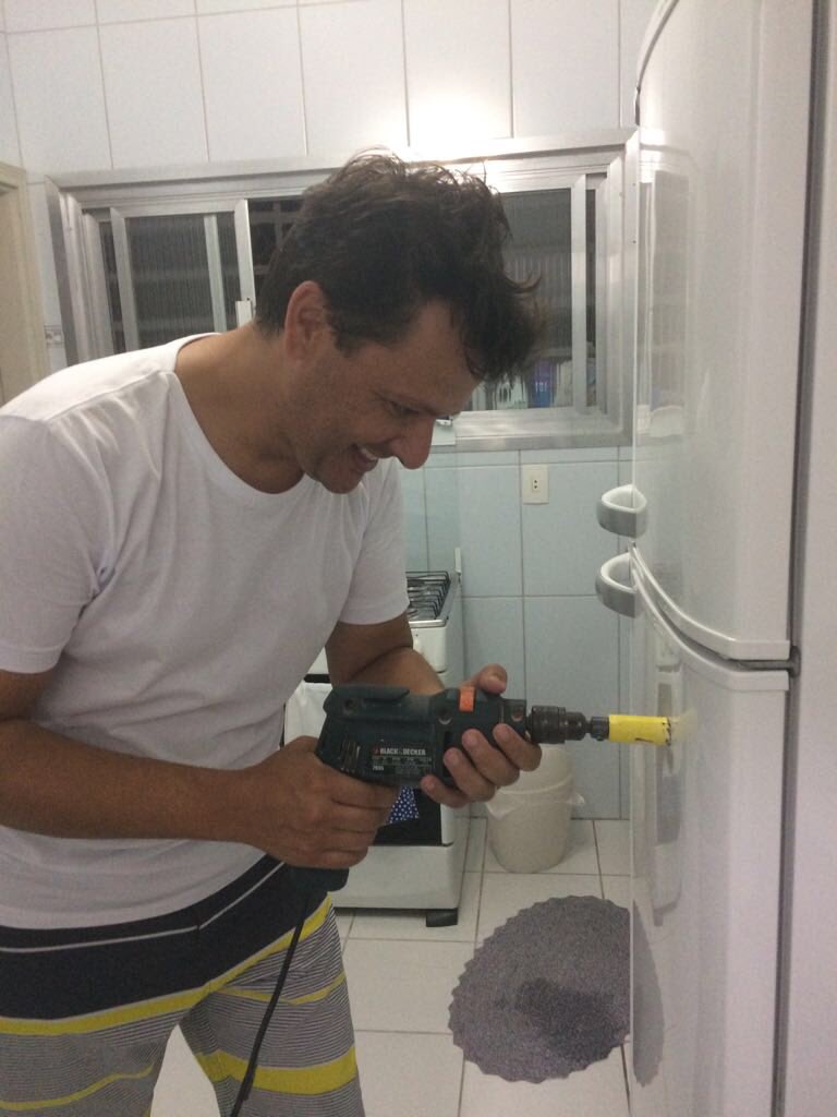 aka_vitao's tweet image. não acredito q o brasileiro além de marketing já nasce com diploma em engenharia