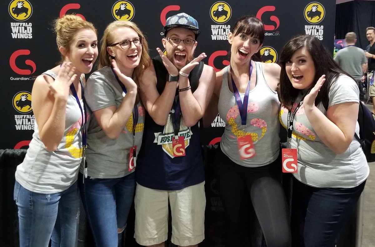 hiddnen's tweet image. These people are such an inspiration an a large reason we all love the content by their other halves! 
@amy4bowman @WIFEthalion @MrsDrLupo @GirlOnAHippo