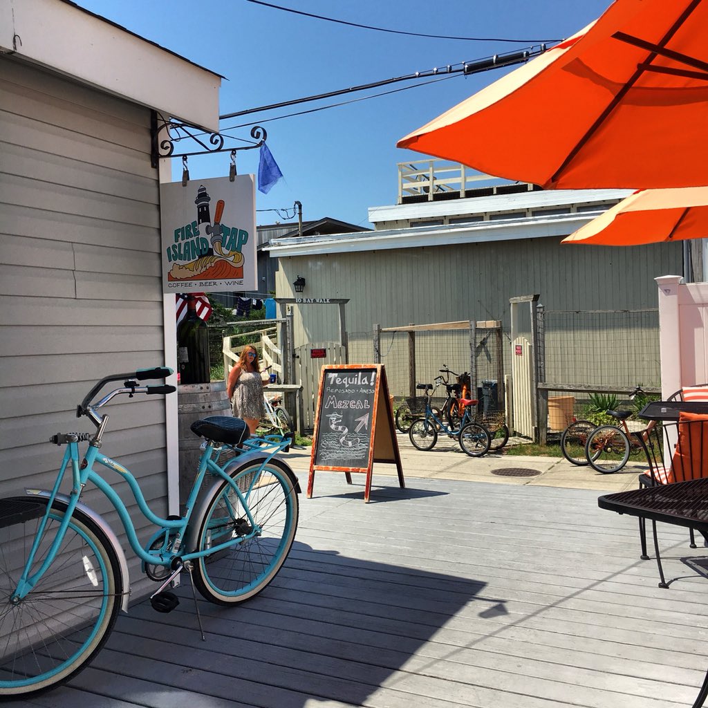 A great place with great people #BeachandVine #FireIslandTap #Kismet #FireIsland #summer <a href="/BeachandVine/">playa</a> <a href="/FireIslandTap/">Fire Island Tap</a> 🌊☀️
